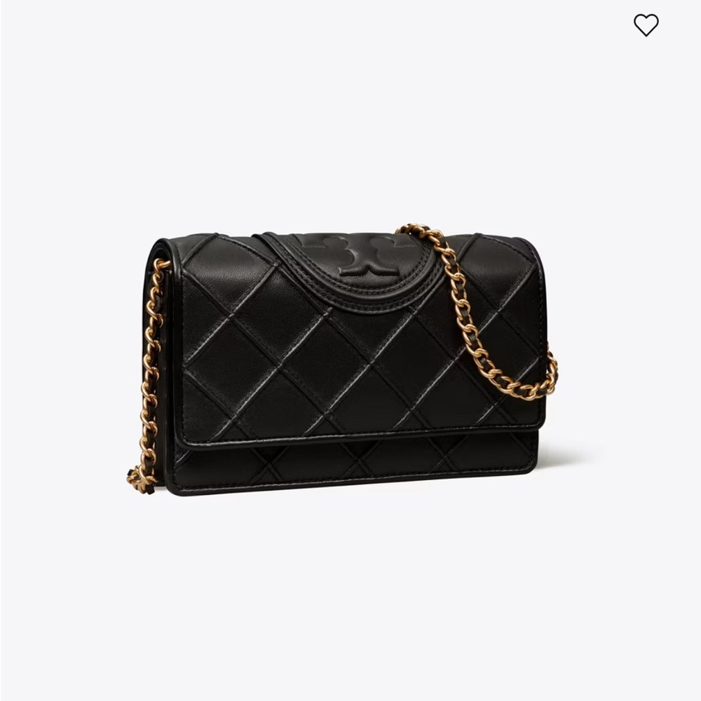NWT Tory Burch - Fleming Crossbody with Gold Chain - Picture 4 of 16